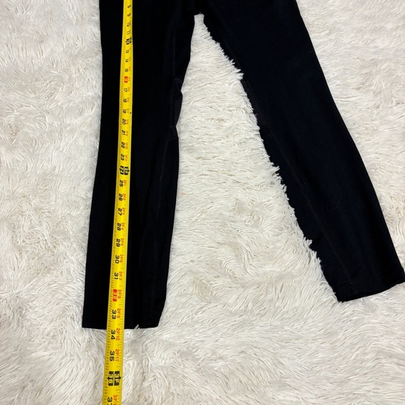 Nike Women's Epic Run Tight Fit Black Running Tight 872261-011 Size Medium - Picture 10 of 14